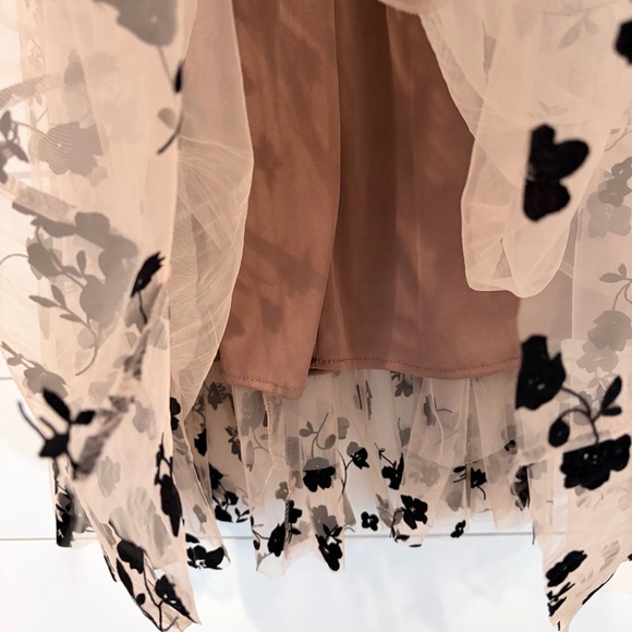 Chicwish Fairycore Goth Tulle Midi Skirt Flocked Floral Vintage Dark Academia S - Picture 4 of 8